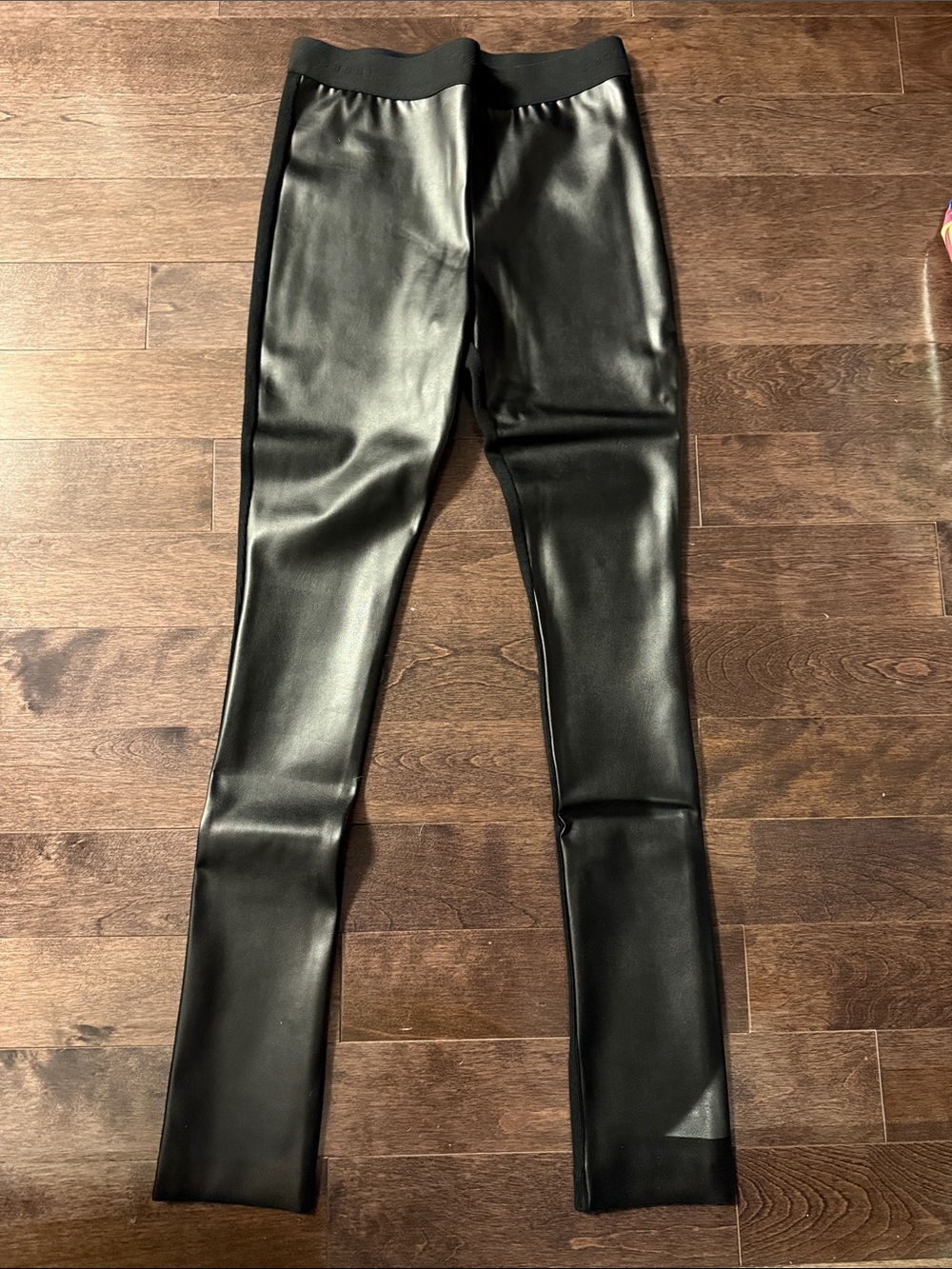 Sacai Women’s Black Faux-Leather Leggings with Elastic Waist